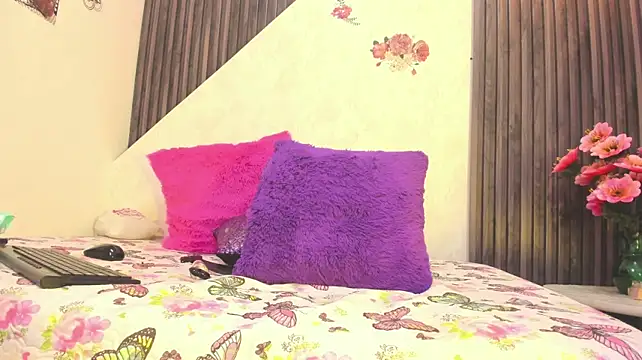 Yessica_Doll webcam
