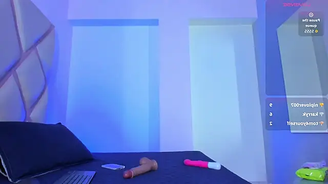 Lauren-22 webcam