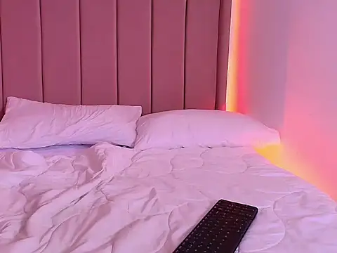 Aleja_And_Tony webcam