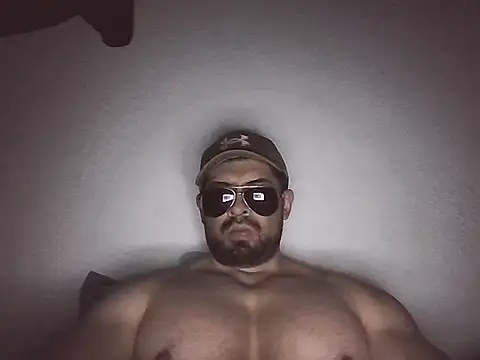 marcus002001 webcam