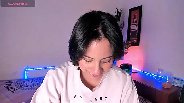 adriannyp_1 webcam