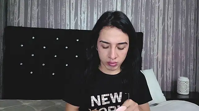 Alicee_Moonn webcam