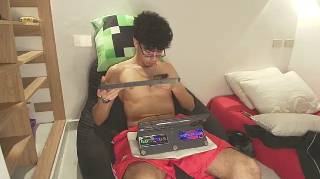 ace_xero_ webcam