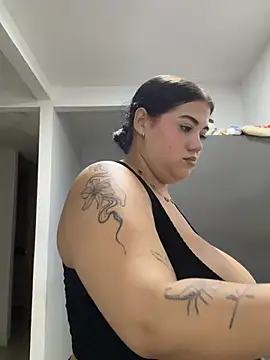 mady_musex webcam