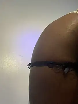Honeybeespecial webcam