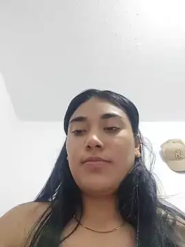 Kayle_Aurora webcam