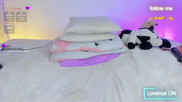 Milee_baby01 webcam