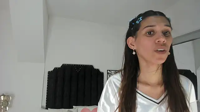 sara_beckan webcam