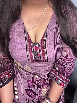 pooja_rani9 webcam