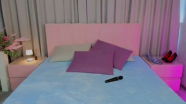 Ariana_Petite webcam