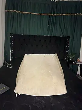 AustinJones_ live cam on StripChat
