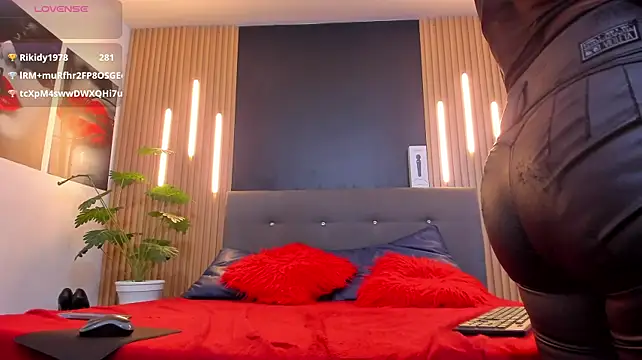 VickyJohnson1 webcam