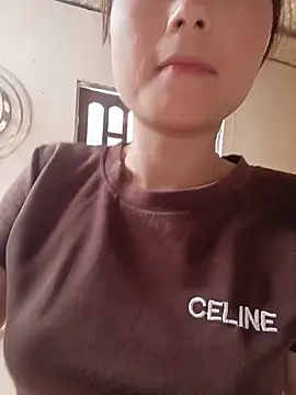 Linda-yiyi webcam