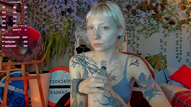 tattoo_art_baby webcam