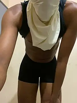 Naughty6613 webcam
