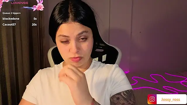 Victoryyy_ live cam on StripChat