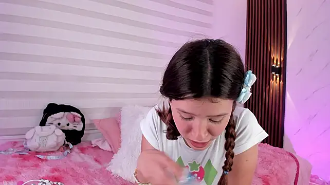 Sofi_cutiee webcam