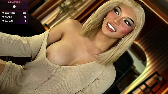 Womanofyourdesire_ webcam
