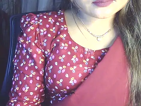 Nusrat_Faria webcam