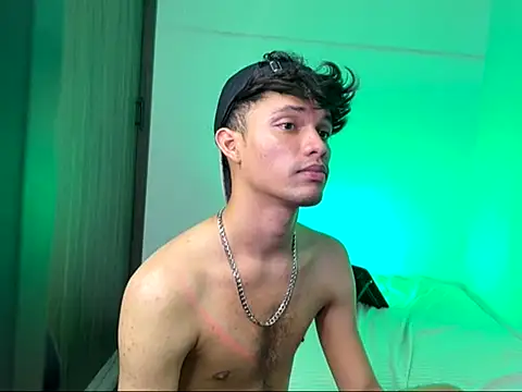 AlexxxGod webcam