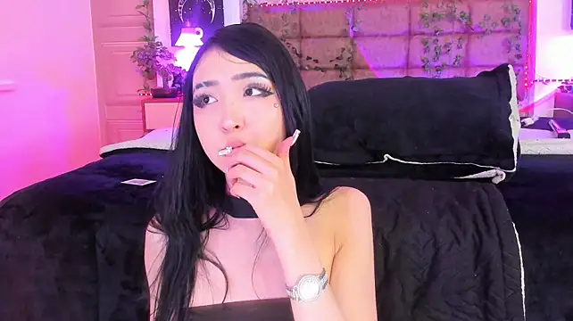 Vickmoon webcam