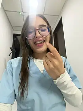 Sweet_Milaa1 webcam