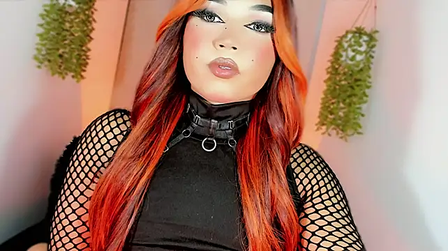 misstreslatin webcam