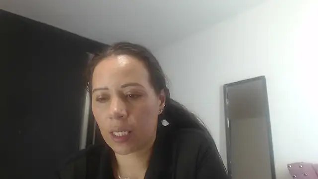 Alison_Galvis webcam