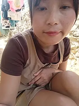 Linda-yiyi webcam