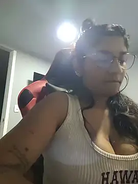 Sofythom1 webcam