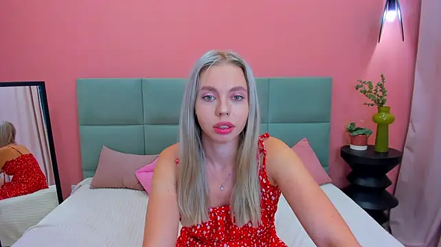 TessaAdorable webcam