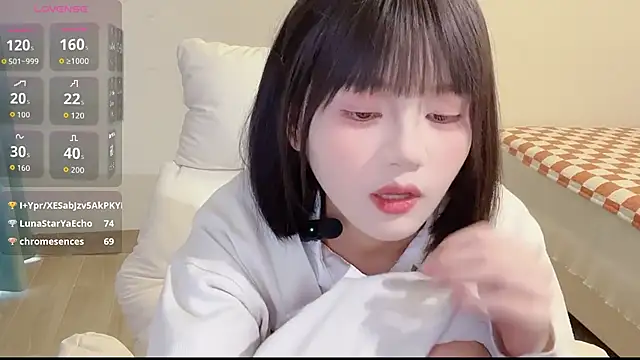xiaoxixi-77 webcam