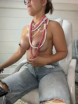 AnnaJaimes webcam