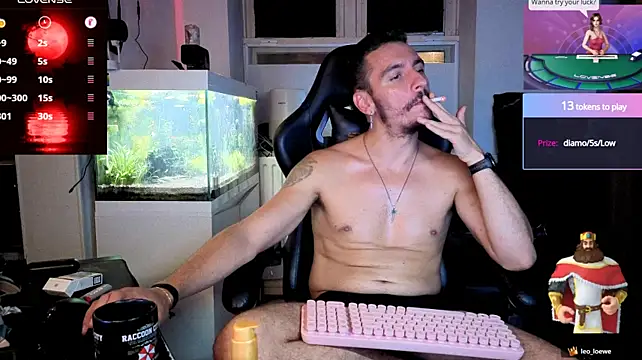 Rayzel_White webcam