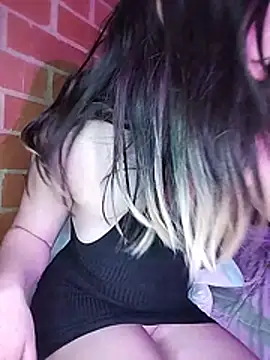 Petite_CherryX webcam