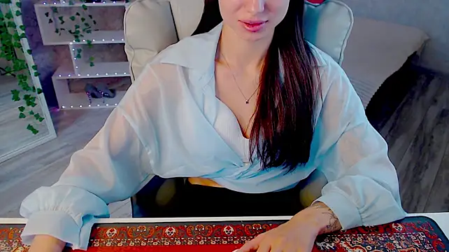 NicoleMerz webcam