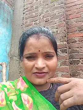 Divya_hot88 webcam