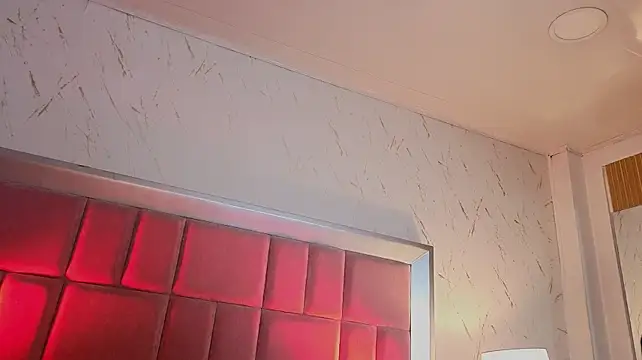 Arii_Stonee webcam