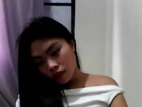 Yunnie_Chu webcam