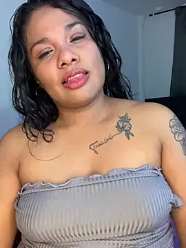 Rashell1_Queen webcam