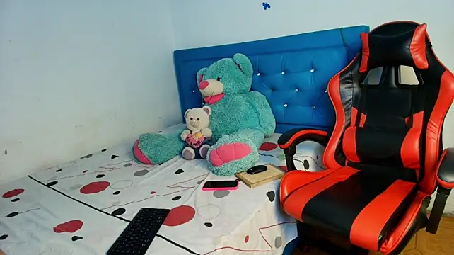 jhoa69_lux webcam