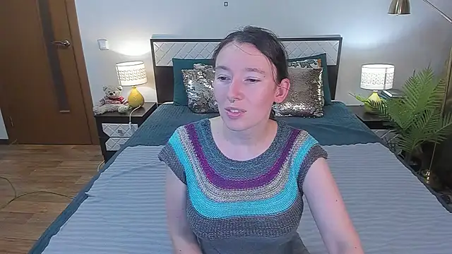 CatherineWalls live cam on StripChat