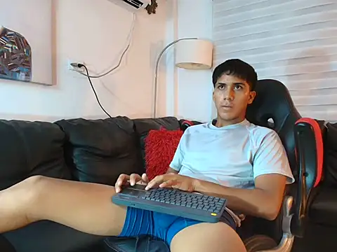 Adonixxx_capizzi22_ live sex cam