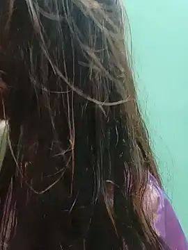 BongQueen9 webcam