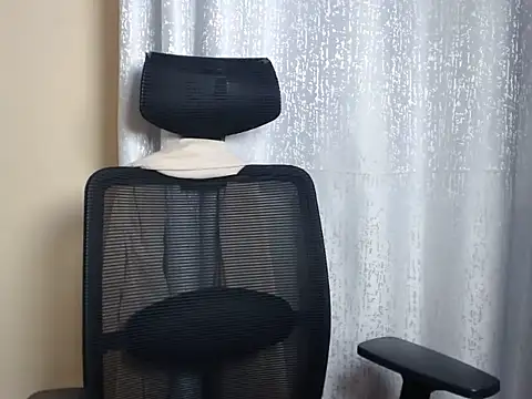 pureelegance_petite webcam