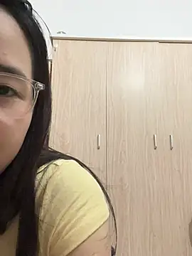 Babybooo01_ webcam