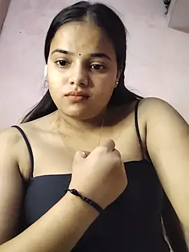 Queen_111 Live Webcam on Stripchat