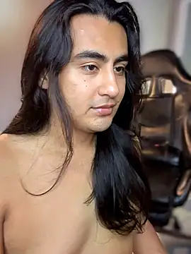 _Dylan_7 live cam on StripChat