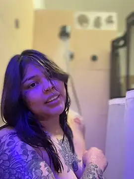 miacanela_xo webcam