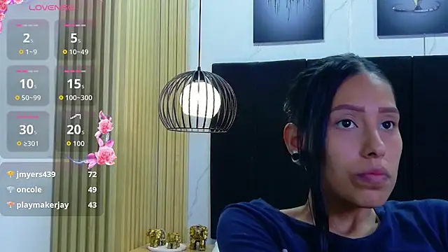 yourcuteneighbourr webcam